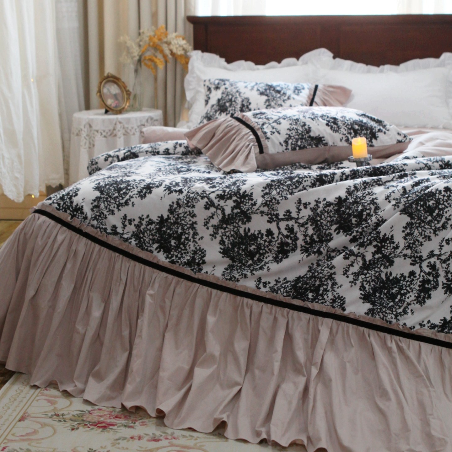 Aesthetic Floral Duvet Cover - طقم أغطية سرير على الطراز الفرنسي