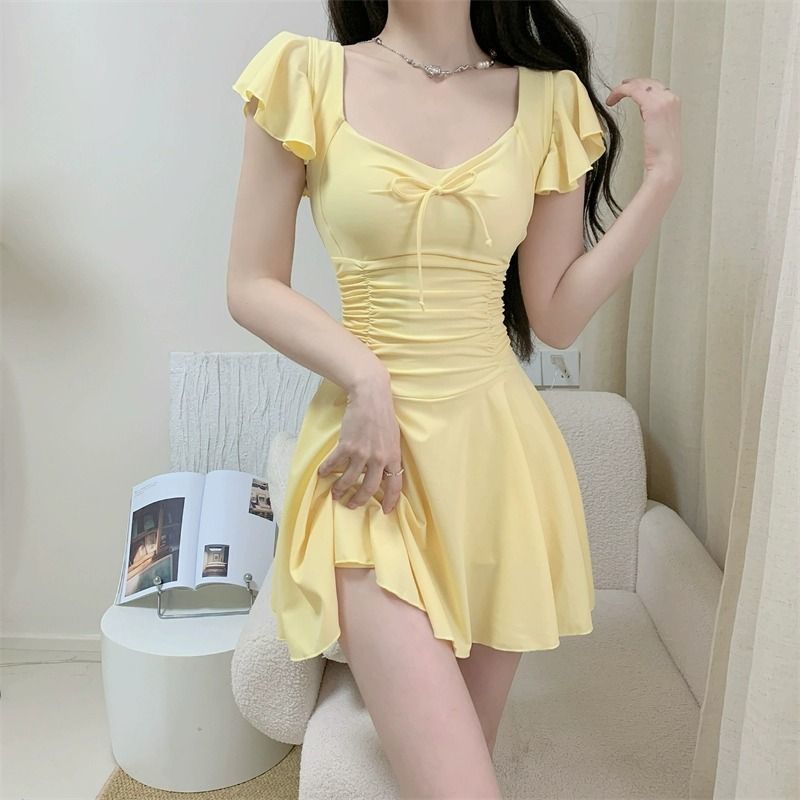 Bath - بدلة سباحة نسائية 2026 بظهر مفتوح