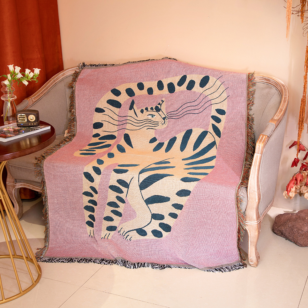 بطانية بوهو جاكار بتصميم قطط ت - مراجعة Boho Throw Blanket Fringe وسعره